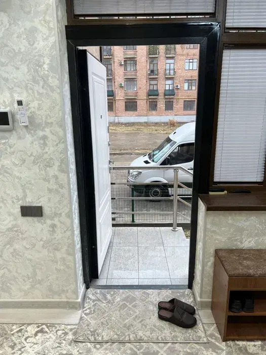 Ижарага 2 хонали, 1 чи каватда жойлашган квартира берилади. — фото 8