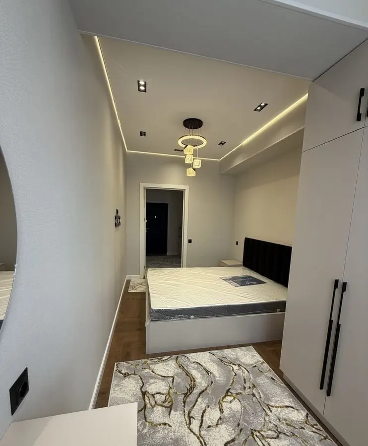 Шикарная квартира, 2 комн., 54 м², 4/12 эт., Сергелийский — фото 1