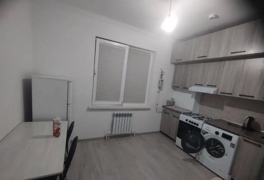 Шикарная квартира, 2 комн., 58 м², 15/18 эт., Бектемирский — фото 3