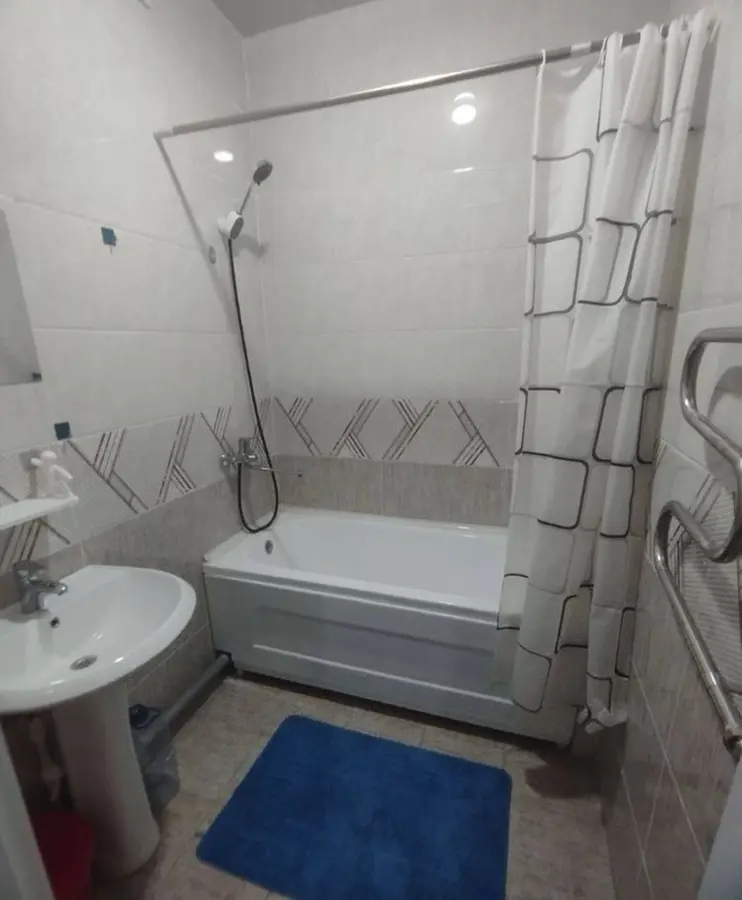 Шикарная квартира, 2 комн., 58 м², 15/18 эт., Бектемирский — фото 7