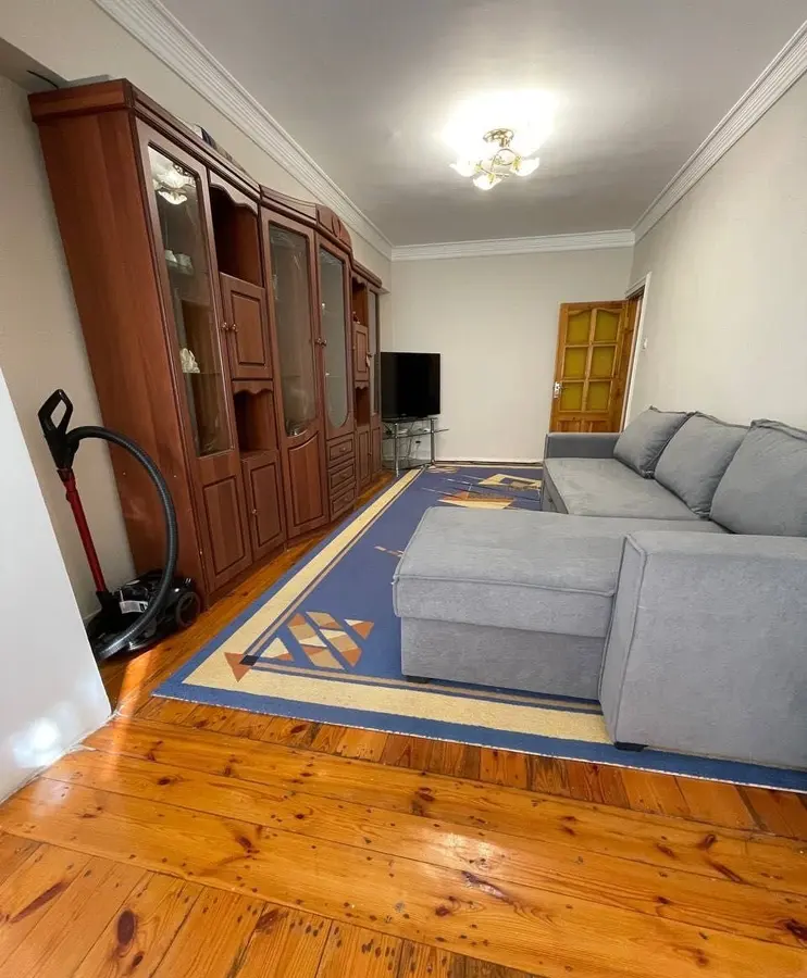 Квартира, 3 комн., 75 м², 2/4 эт., Юнусабадский, напротив Алайского — фото 3