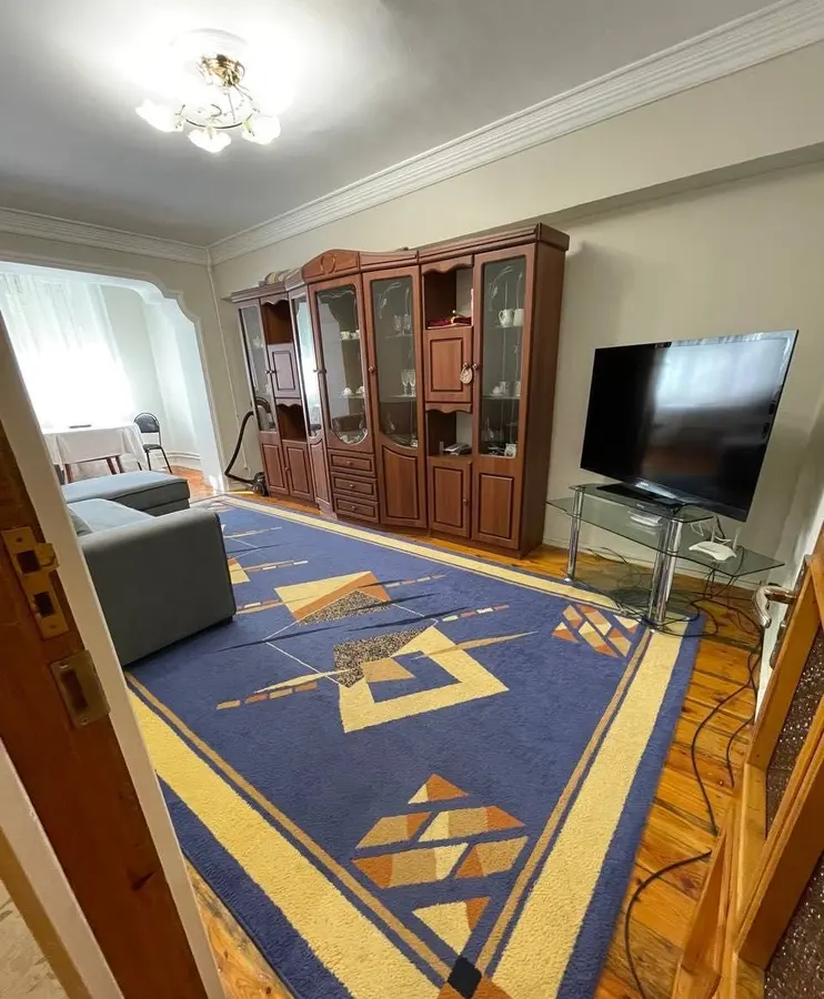 Квартира, 3 комн., 75 м², 2/4 эт., Юнусабадский, напротив Алайского — фото 5