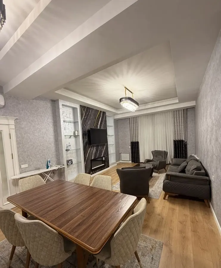 Шикарная квартира, 4 комн., 124 м², 2/5 эт., Шайхантахурский — фото 2