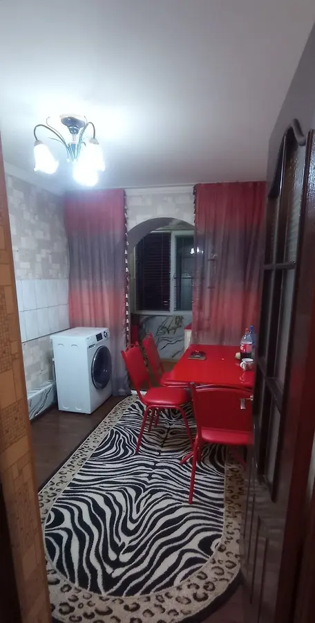 Шикарная квартира, 1 комн., 29 м², 1/4 эт., Яккасараский — фото 4