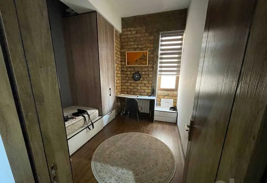 Шикарная квартира, 4 комн., 93 м², 2/3 эт., Яшнабадский, Korzinka — фото 1