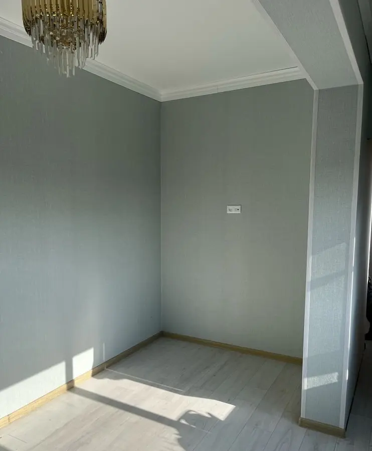 Шикарная квартира, 2 комн., 43 м², 9/9 эт., Яшнабадский, Рядом С рынок кадешва — фото 2