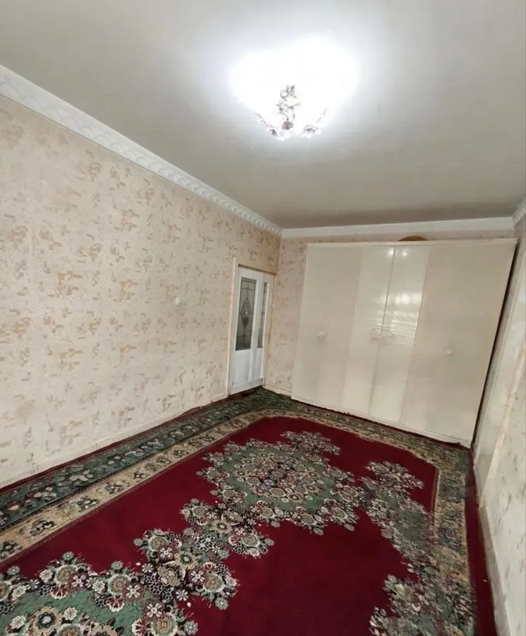 Уютная квартира, 1 комн., 40 м², 1/5 эт., Сергелийский — фото 1