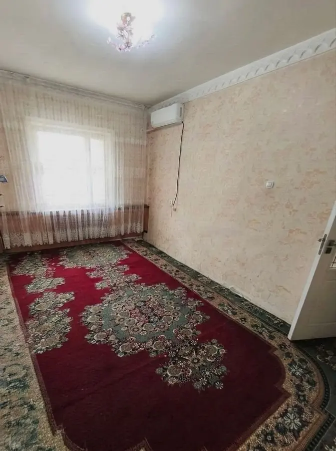 Уютная квартира, 1 комн., 40 м², 1/5 эт., Сергелийский — фото 2
