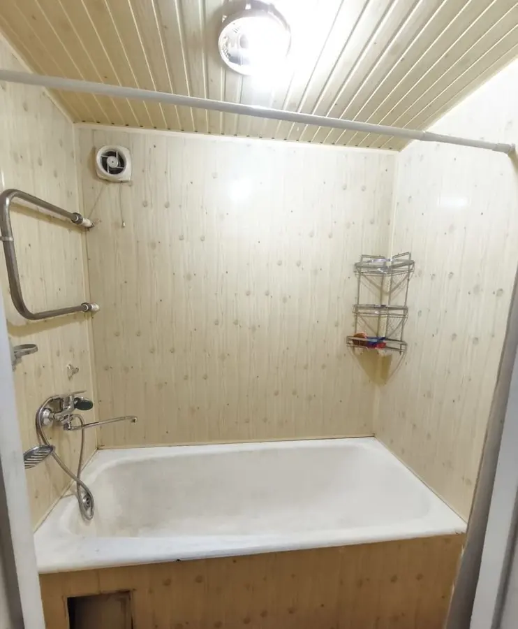 Уютная квартира, 1 комн., 40 м², 1/5 эт., Сергелийский — фото 5