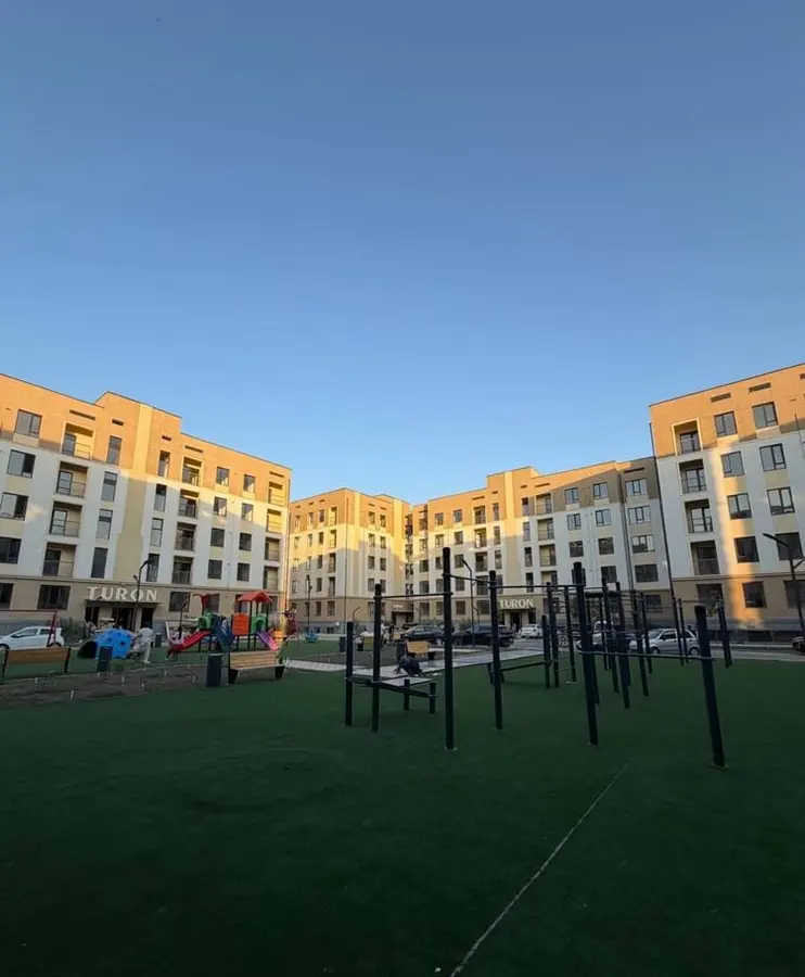 Квартира, 1 комн., 35 м², 3/5 эт., Сергелийский — фото 1