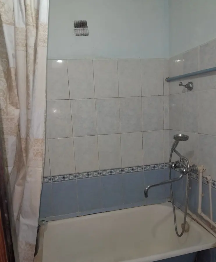 Уютная квартира, 2 комн., 44 м², 2/4 эт., Сергелийский — фото 7