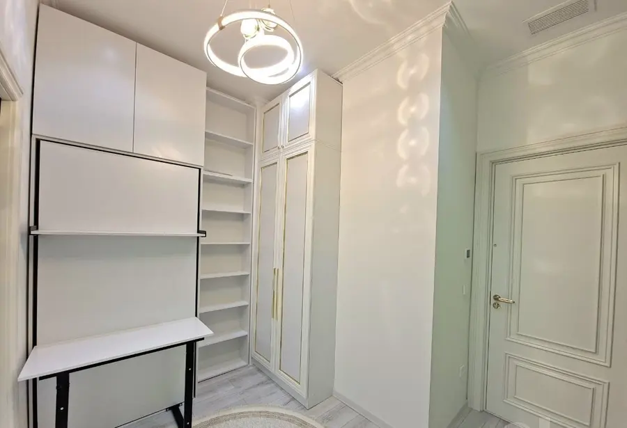 Шикарная квартира, 3 комн., 68 м², 6/51 эт., Сергелийский — фото 6
