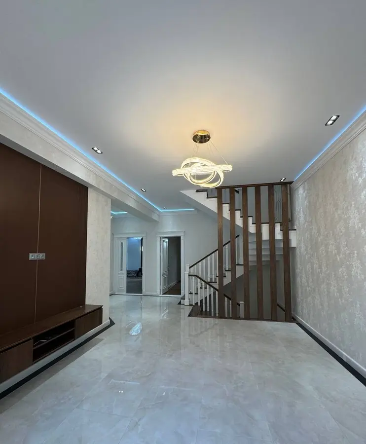 Шикарный дом, 7 комн., 210 м², Сергелийский — фото 4