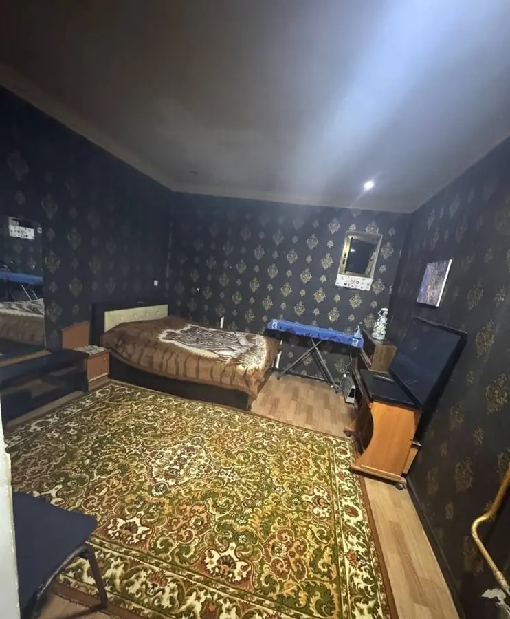 Уютная квартира, 3 комн., 59 м², 1/1 эт., Мирабадский, Транспортный — фото 1