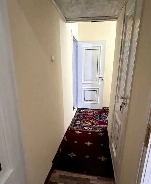 Уютная квартира, 1 комн., 44 м², 3/5 эт., Сергелийский, Сергели 7 — фото 2