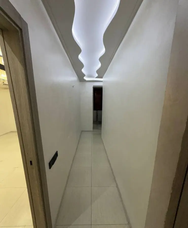 Шикарная квартира, 6 комн., 220 м², 1/4 эт., Юнусабадский, возле плов сити — фото 2