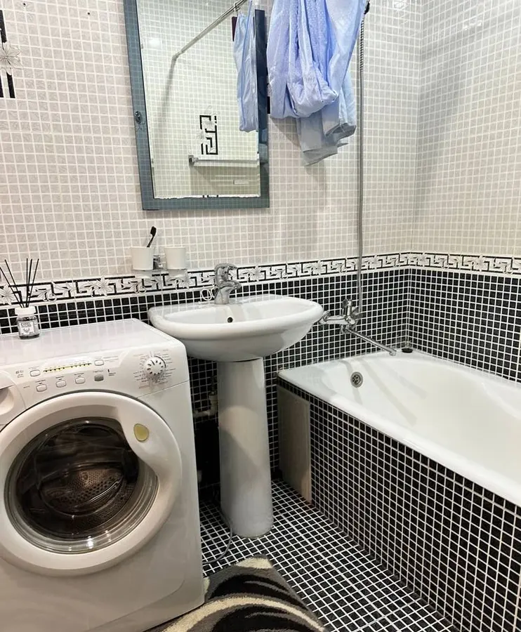 Шикарная квартира, 2 комн., 70 м², 1/9 эт., Юнусабадский — фото 8