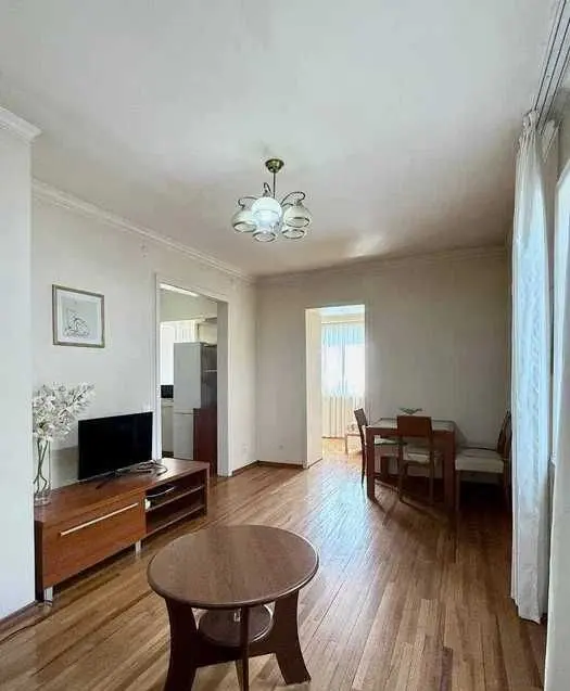 Уютная квартира, 1 комн., 45 м², 4/4 эт., Мирзо-Улугбекский, Бибигон — фото 1