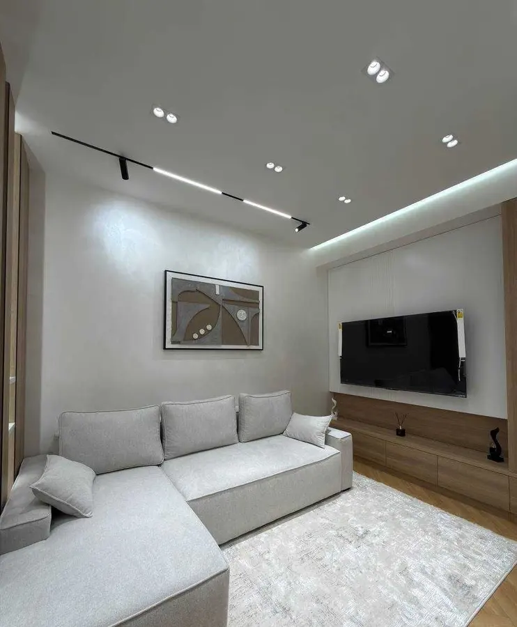 Шикарная квартира, 3 комн., 70 м², 2/10 эт., Юнусабадский, Алайский — фото 1