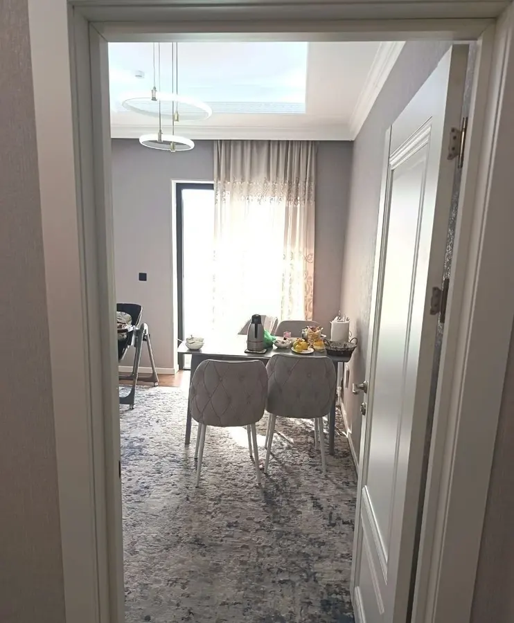 Шикарная квартира, 4 комн., 130 м², 12/16 эт., Мирзо-Улугбекский, • Количество комнат: 4 — фото 6