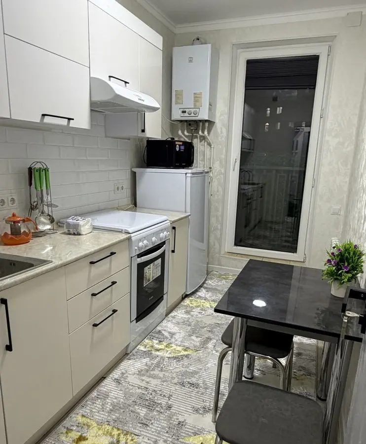 Шикарная квартира, 2 комн., 40 м², 3/9 эт., Яшнабадский, ЖК Assalom Sohil — фото 6