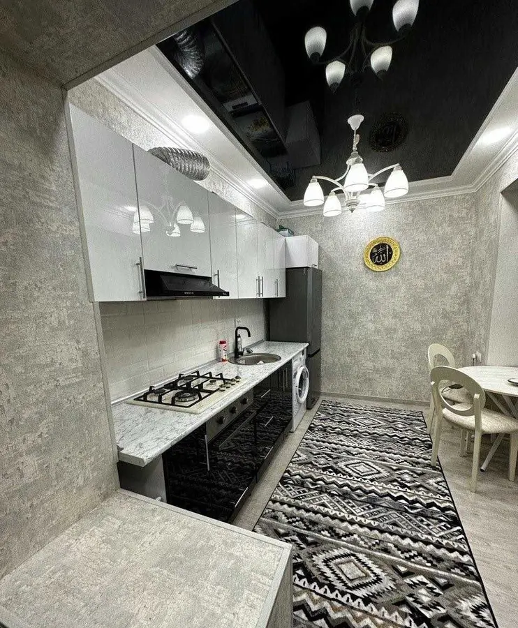 Шикарная квартира, 1 комн., 28 м², 3/3 эт., Яккасарайский, бывший магазин Океан — фото 2