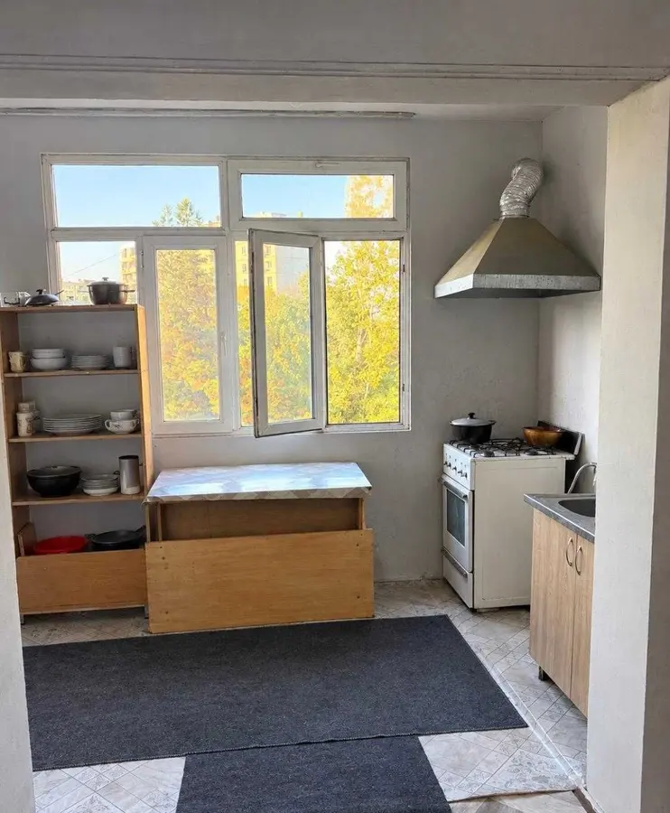 Квартира, 3 комн., 90.85 м², 4/4 эт., Юнусабадский, возле дома — фото 4