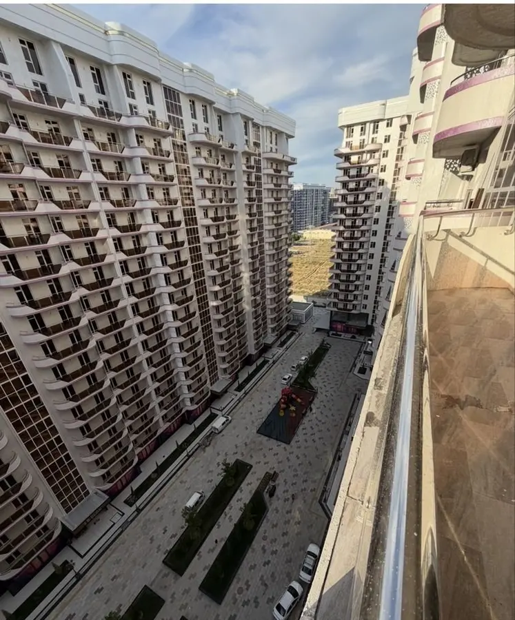 Шикарная квартира, 1 комн., 47 м², 12/18 эт., Юнусабадский, Юнусабад 16 квартал — фото 2