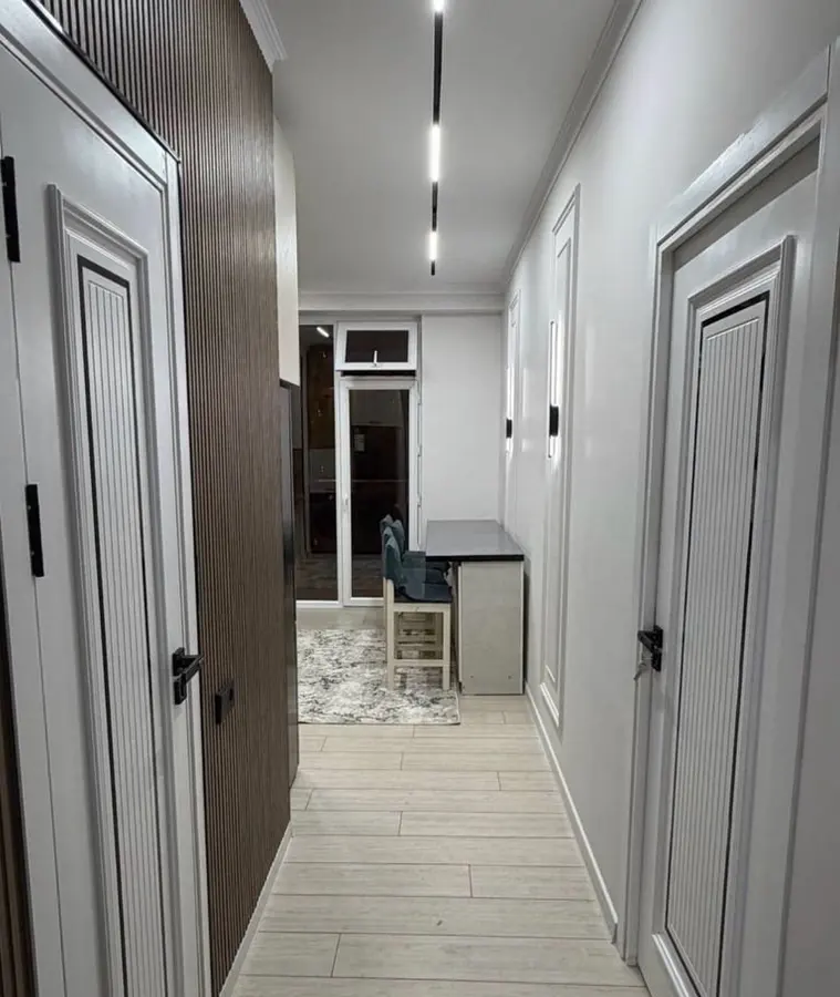 Шикарная квартира, 1 комн., 47 м², 12/18 эт., Юнусабадский, Юнусабад 16 квартал — фото 8
