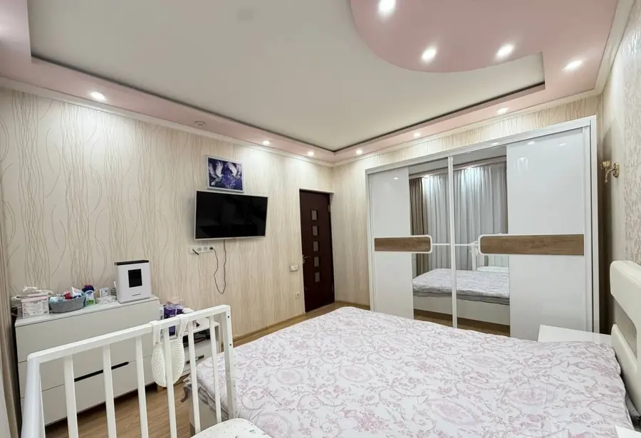 Шикарная квартира, 3 комн., 75 м², 1/4 эт., Бектемирский, Базарчик — фото 4