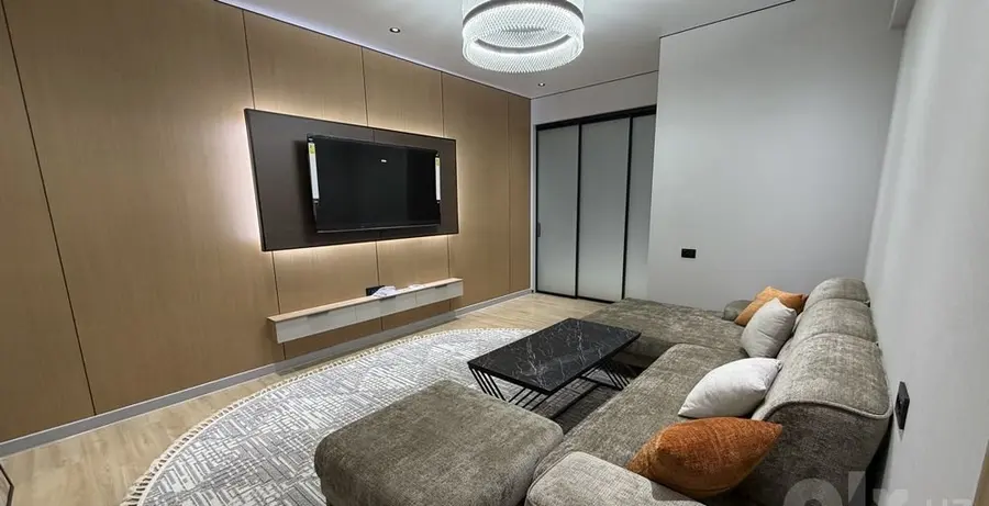 Шикарная квартира, 4 комн., 88 м², 5/9 эт., Юнусабадский, Юнусабад 13 квартал — фото 1