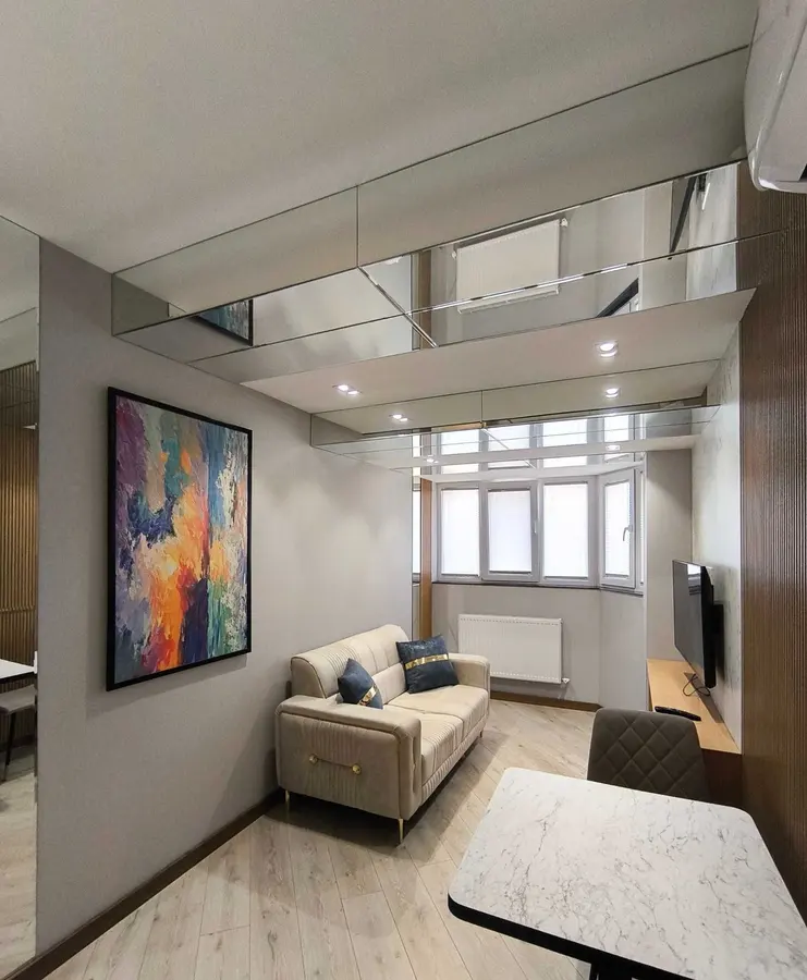 Шикарная квартира, 2 комн., 34 м², 9/9 эт., Мирабадский, кафе GOSHT — фото 1