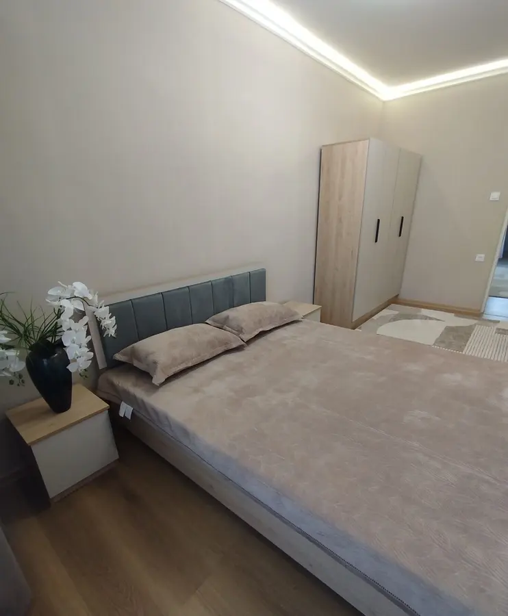Квартира, 2 комн., 50 м², 2/4 эт., Юнусабадский, Возле круга — фото 11