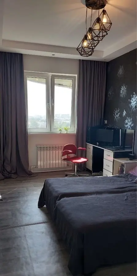 Шикарная квартира, 2 комн., 65 м², 9/9 эт., Сергелийский, ярмарка — фото 1