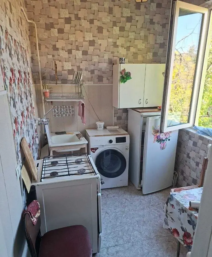Квартира, 3 комн., 58.19 м², 4/4 эт., Чиланзарский, метро Новза — фото 1
