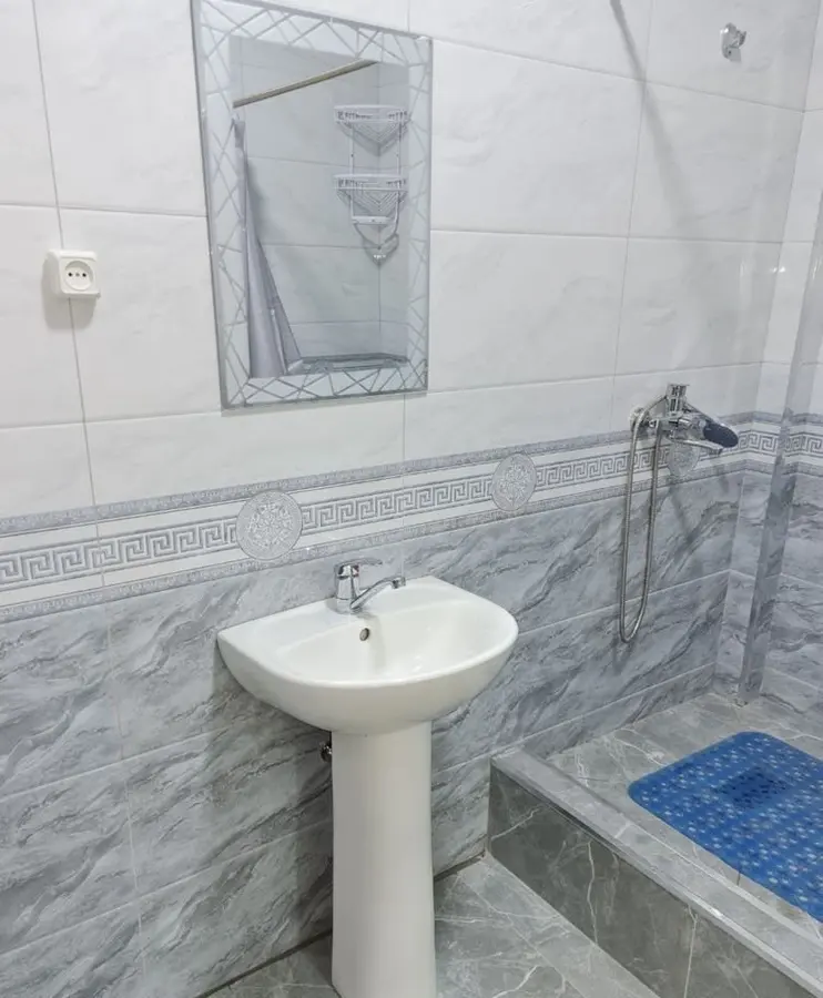 Шикарная квартира, 3 комн., 85 м², 1/9 эт., Чиланзарский, метро Чиланзар — фото 2