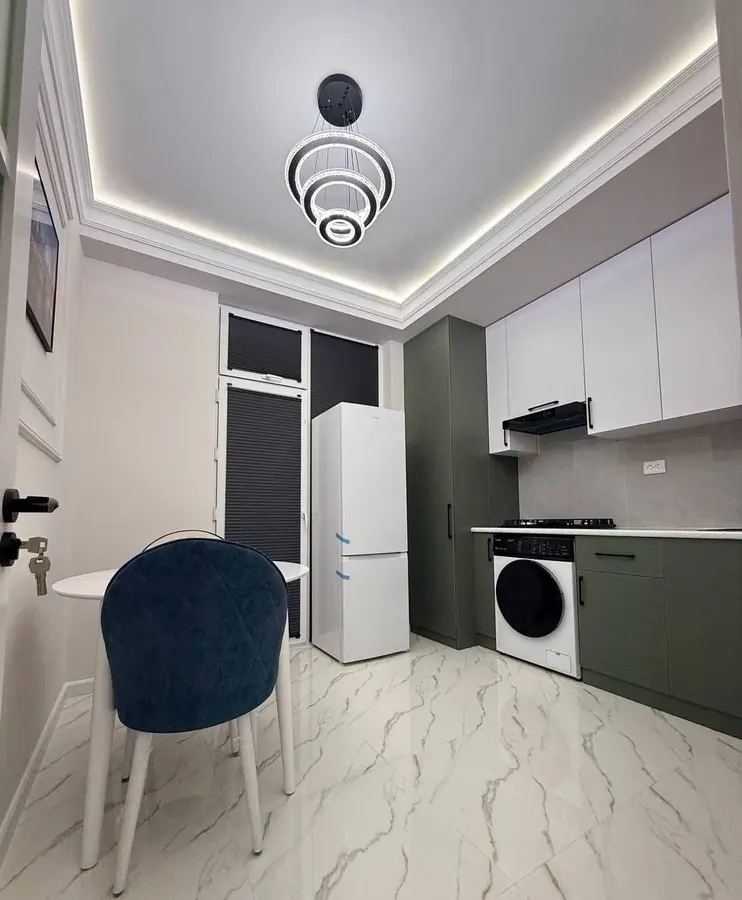 Шикарная квартира, 2 комн., 45 м², 10/16 эт., Юнусабадский, Юнусабад 16 квартал — фото 5
