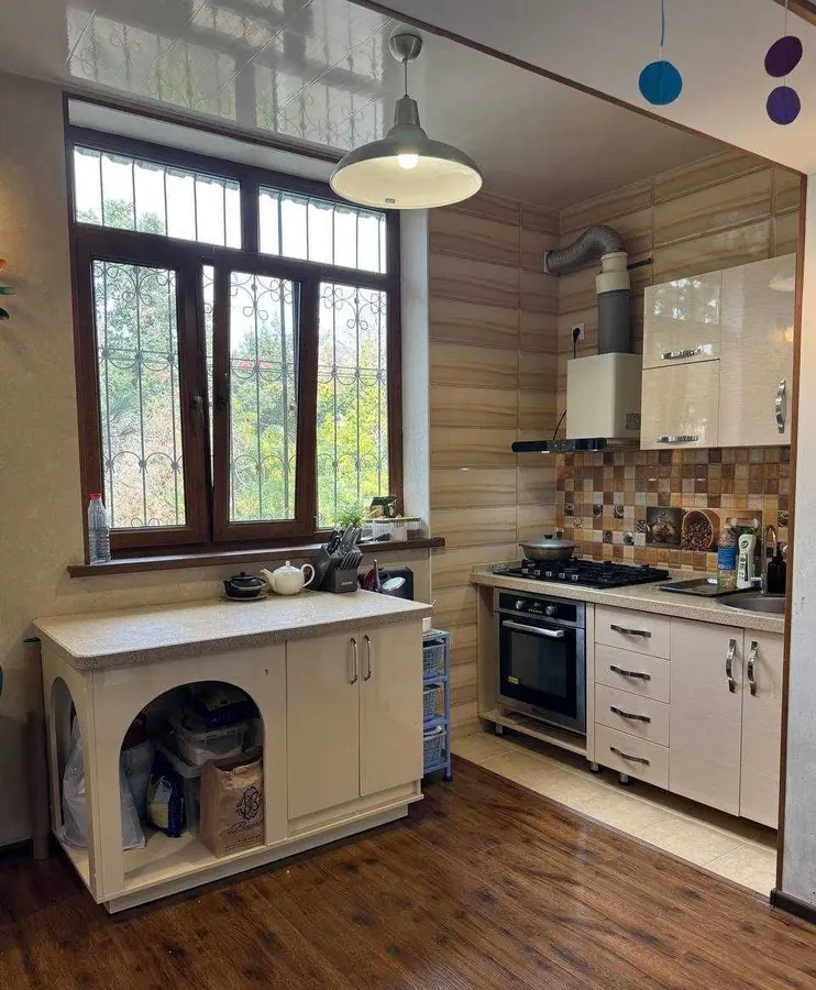 Шикарная квартира, 3 комн., 70 м², 3/4 эт., Юнусабадский, метро Минор — фото 2