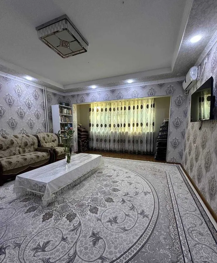 Шикарная квартира, 3 комн., 85 м², 2/4 эт., Юнусабадский, рядом с конечной — фото 1