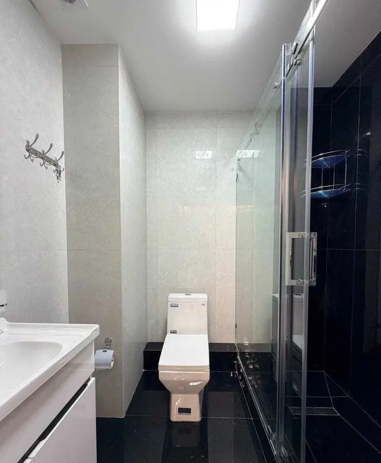Шикарная квартира, 2 комн., 45 м², 13/16 эт., Юнусабадский, Юнусабад-16 квартал — фото 7