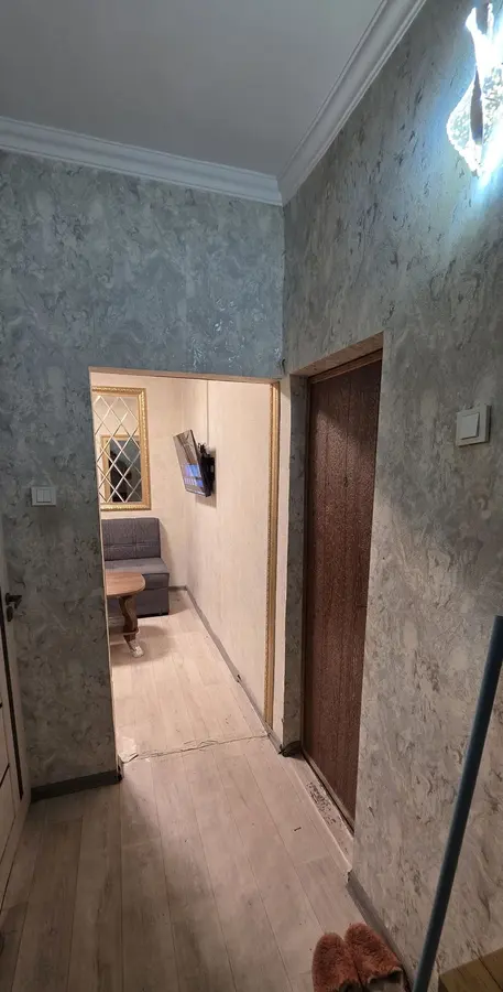 Квартира, 3 комн., 39 м², 1/4 эт., Юнусабадский, институт Альфраганус — фото 6