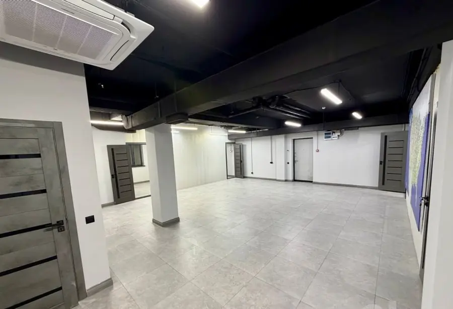 Шикарное помещение, 150 м², Чиланзарский, Чилонзор 10 квартал — фото 1