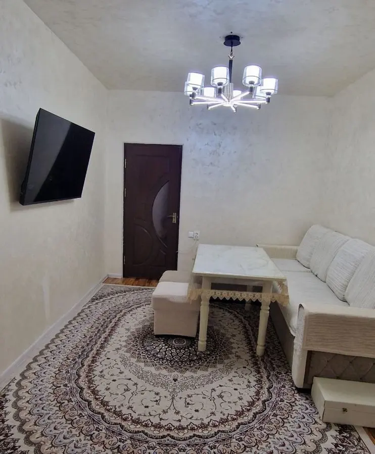 Шикарная квартира, 3 комн., 65.93 м², 1/4 эт., Чиланзарский, Чиланзар-20 — фото 2