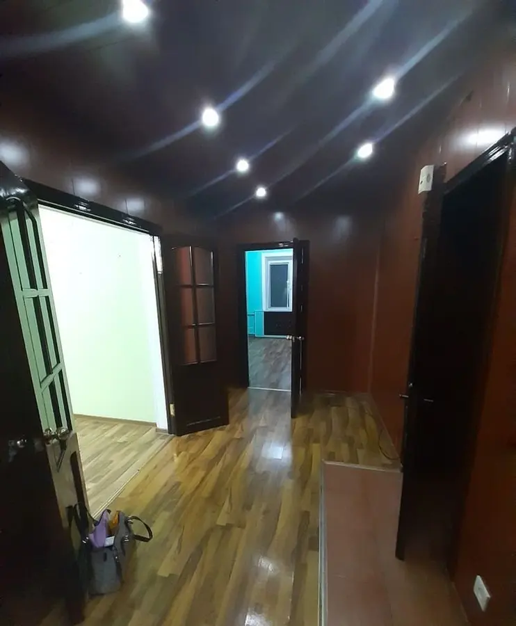 Уютная квартира, 3 комн., 66.33 м², 1/4 эт., Яшнабадский, Дворец авиастроителей — фото 2