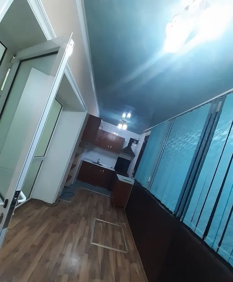 Уютная квартира, 3 комн., 66.33 м², 1/4 эт., Яшнабадский, Дворец авиастроителей — фото 6