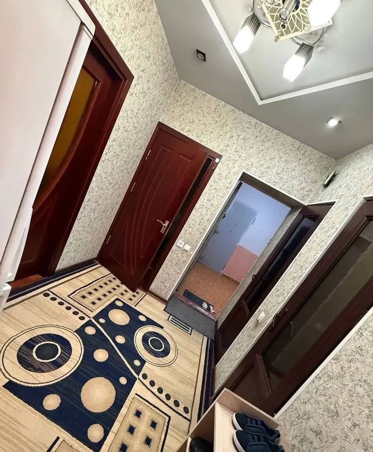 Шикарный дом, 3 комн., 54.72 м², Чиланзарский, Алгоритм автосалон — фото 1