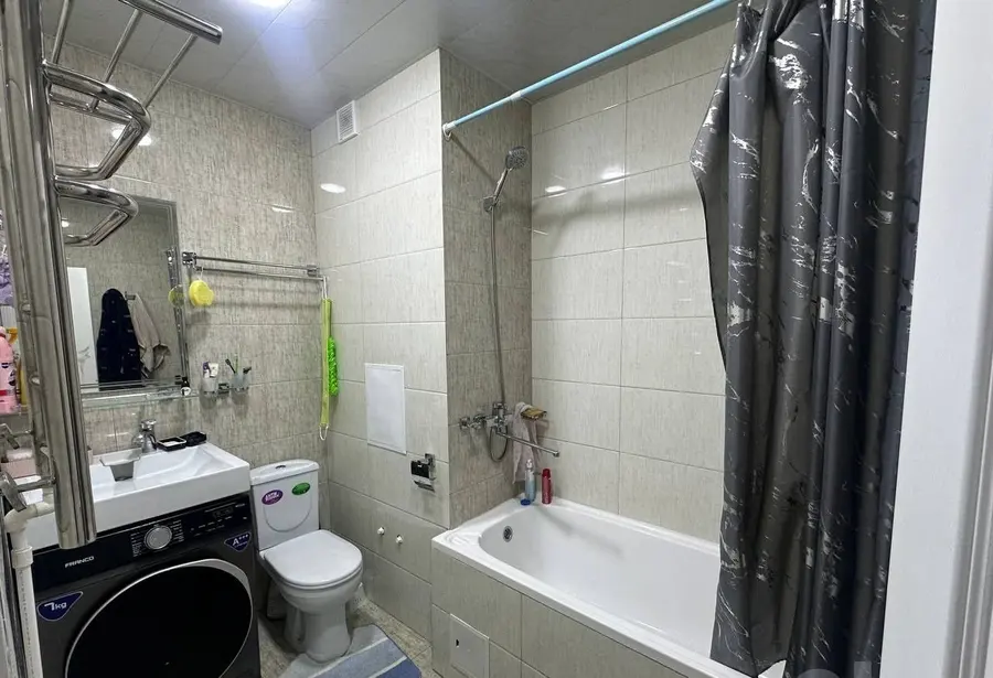 Шикарная квартира, 2 комн., 60 м², 1/5 эт., Шайхантахурский, Ганге Жангох 5 — фото 1