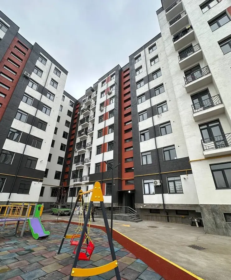 Квартира, 3 комн., 92 м², 8/8 эт., Юнусабадский, Юнусобод 13-мавзе — фото 1