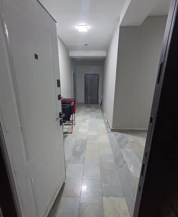 Квартира, 3 комн., 92 м², 8/8 эт., Юнусабадский, Юнусобод 13-мавзе — фото 4