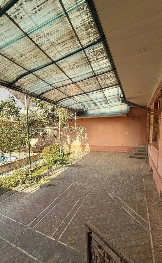 Дом, 20 комн., 1046 м², Шайхантахурский, махалля Хувайдо — фото 4